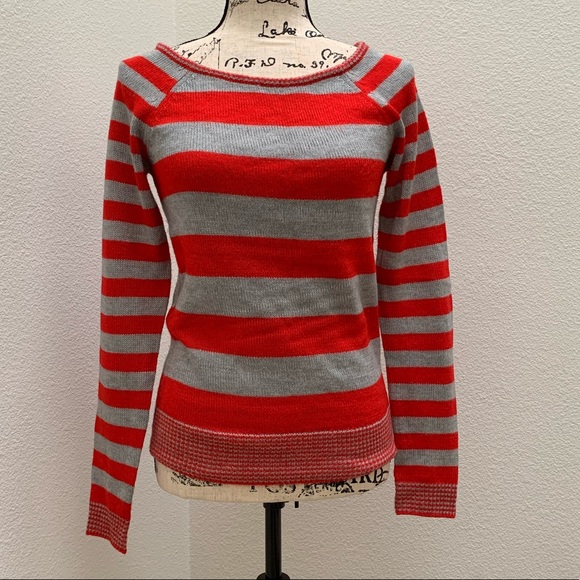 Aeropostale Sweaters - 🎈Aero red gray stripe knit sweater top